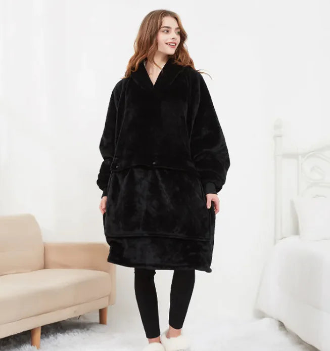 Genvi HeatHug™ – USB Heated Hoodie Blanket